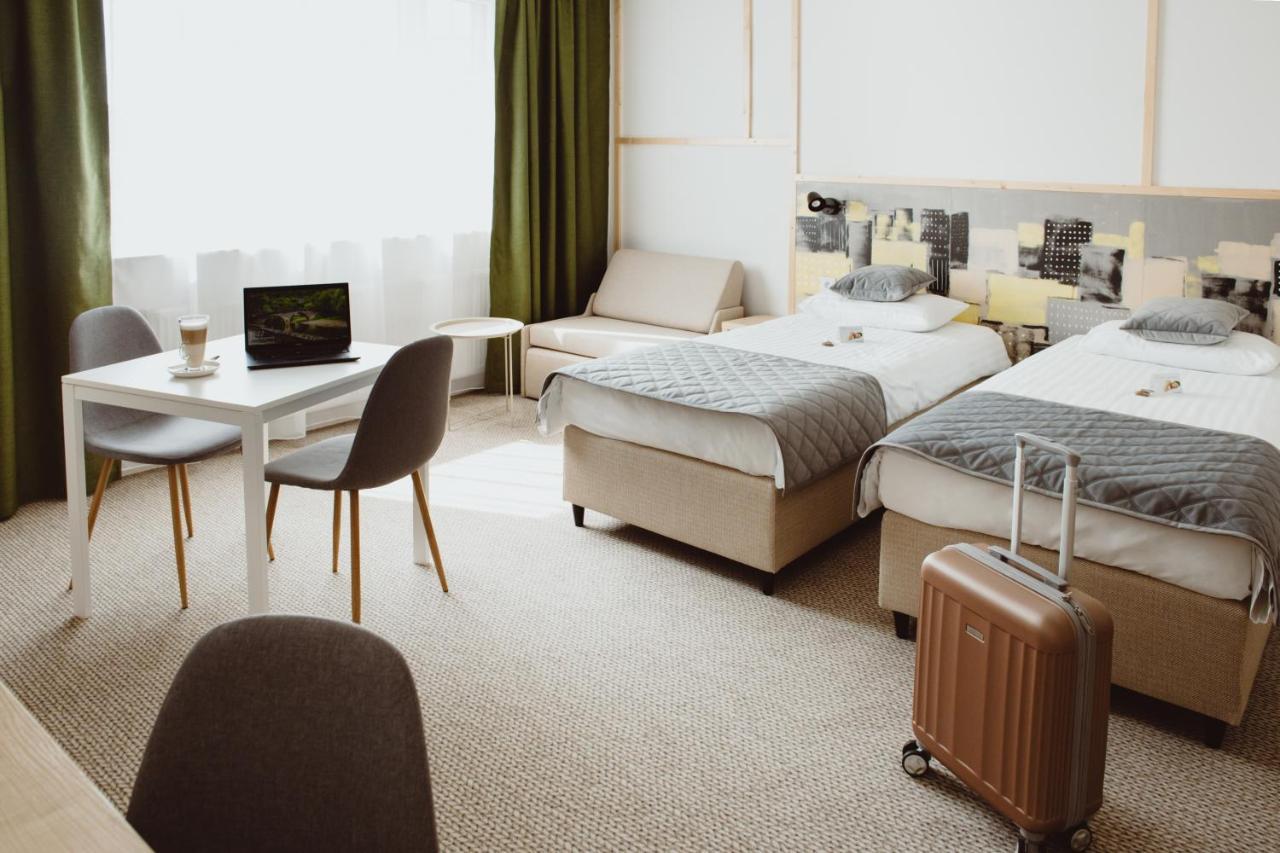 ורשה Arche Hotel Poloneza מראה חיצוני תמונה