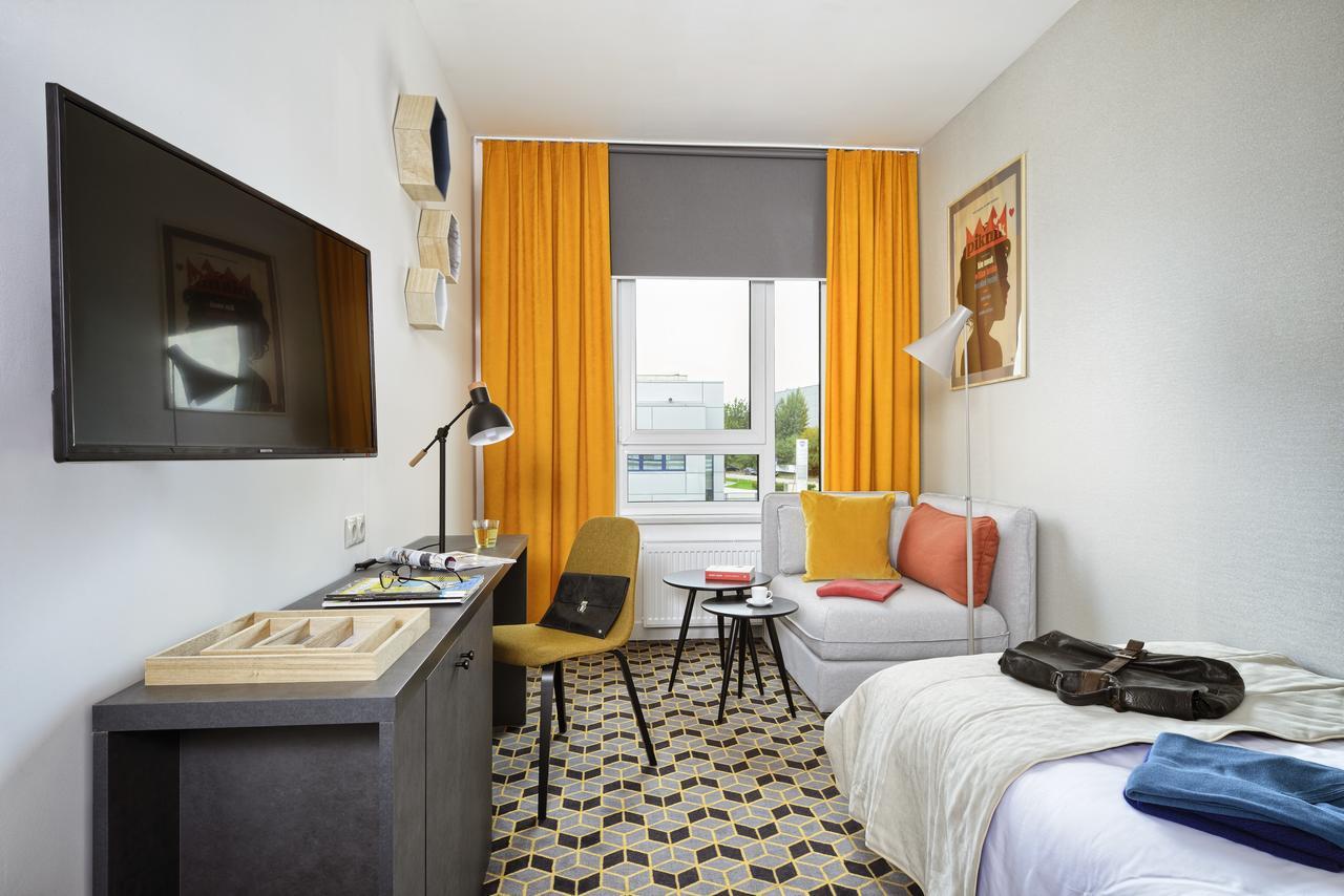 ורשה Arche Hotel Poloneza מראה חיצוני תמונה
